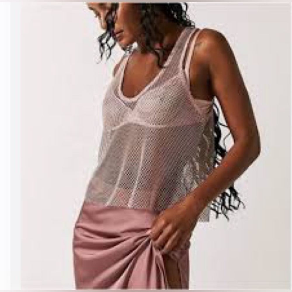 Free People Intimately “Filter Finish” Pink Rhinestone Mesh Tank Top. Size M